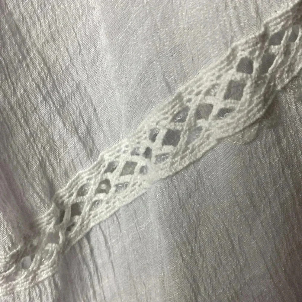 FIG AND FLOWER SIZE XL WHITE GAUZY DRESS LINED BELL SLEEVES EMBROIDERED‎ DESIGN - Picture 6 of 14